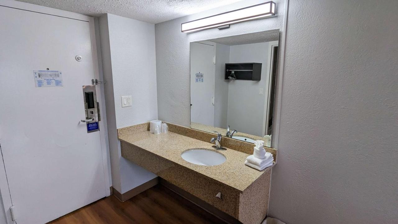 Motel 6-Framingham, Ma - Boston West 외부 사진